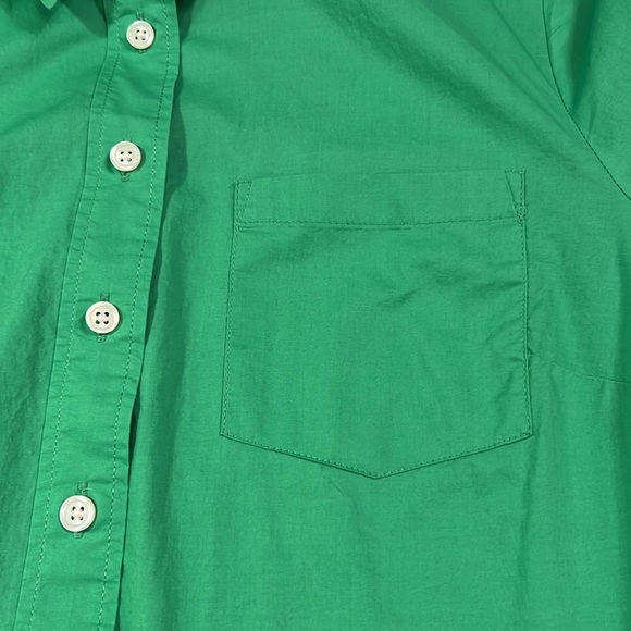 Talbots size MP green long sleeve button up top - Picture 12 of 12